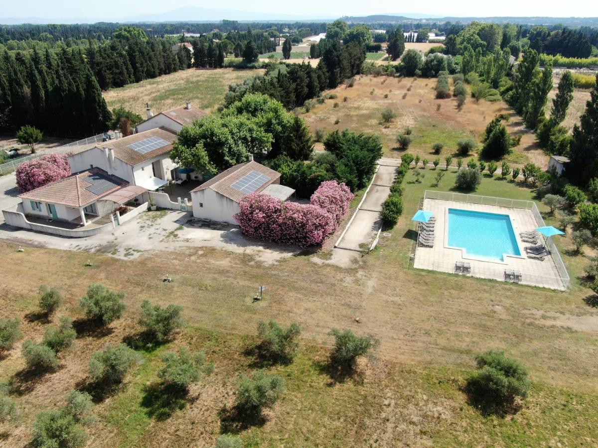 Les Gites Du Mas Canillac Chateaurenard Ngoại thất bức ảnh